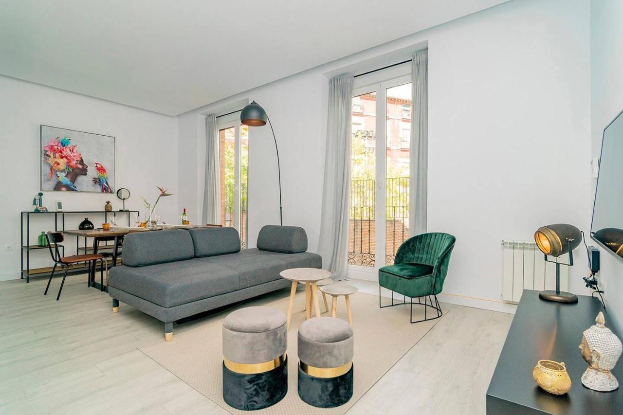 Apartment With Balconies In La Latina By Batuecas مدريد المظهر الخارجي الصورة