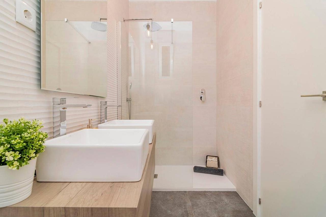 Apartment With Balconies In La Latina By Batuecas مدريد المظهر الخارجي الصورة