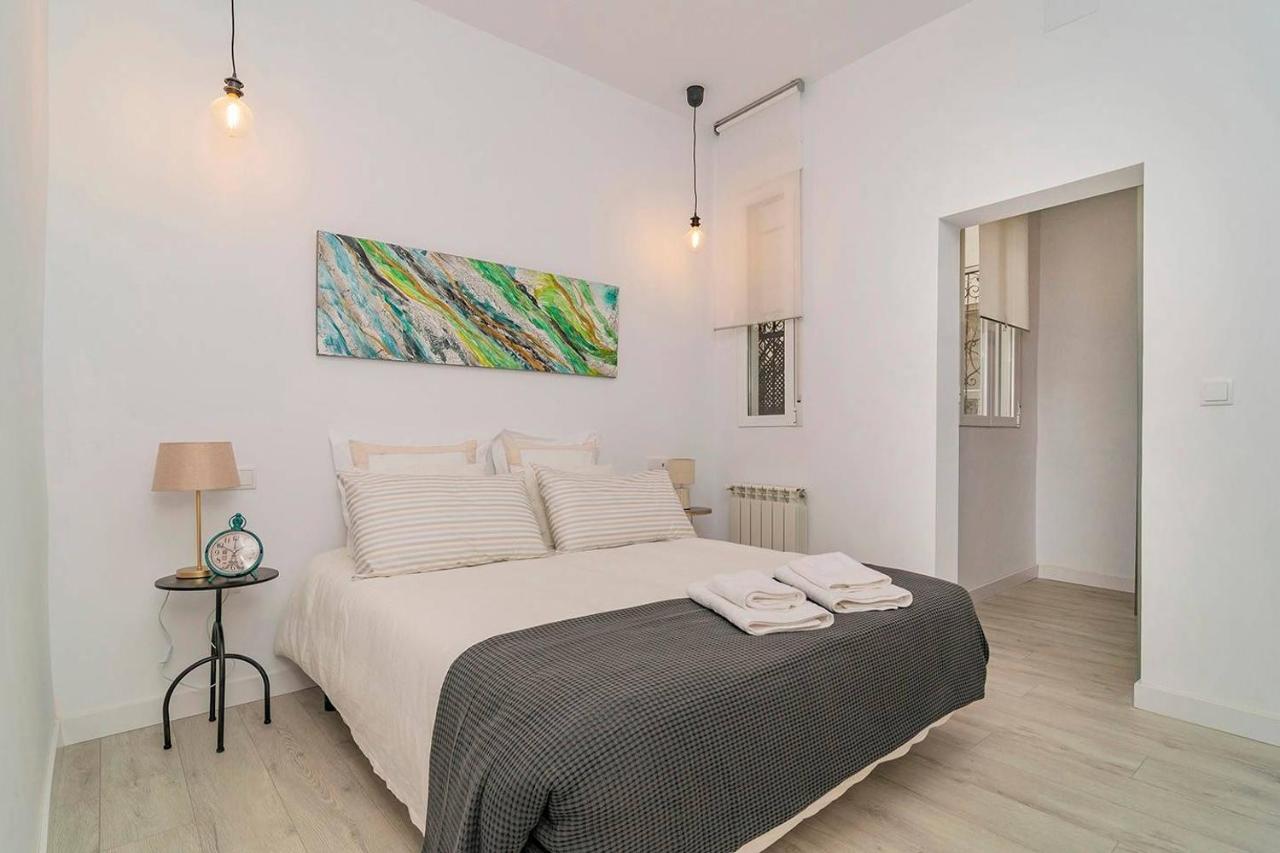 Apartment With Balconies In La Latina By Batuecas مدريد المظهر الخارجي الصورة