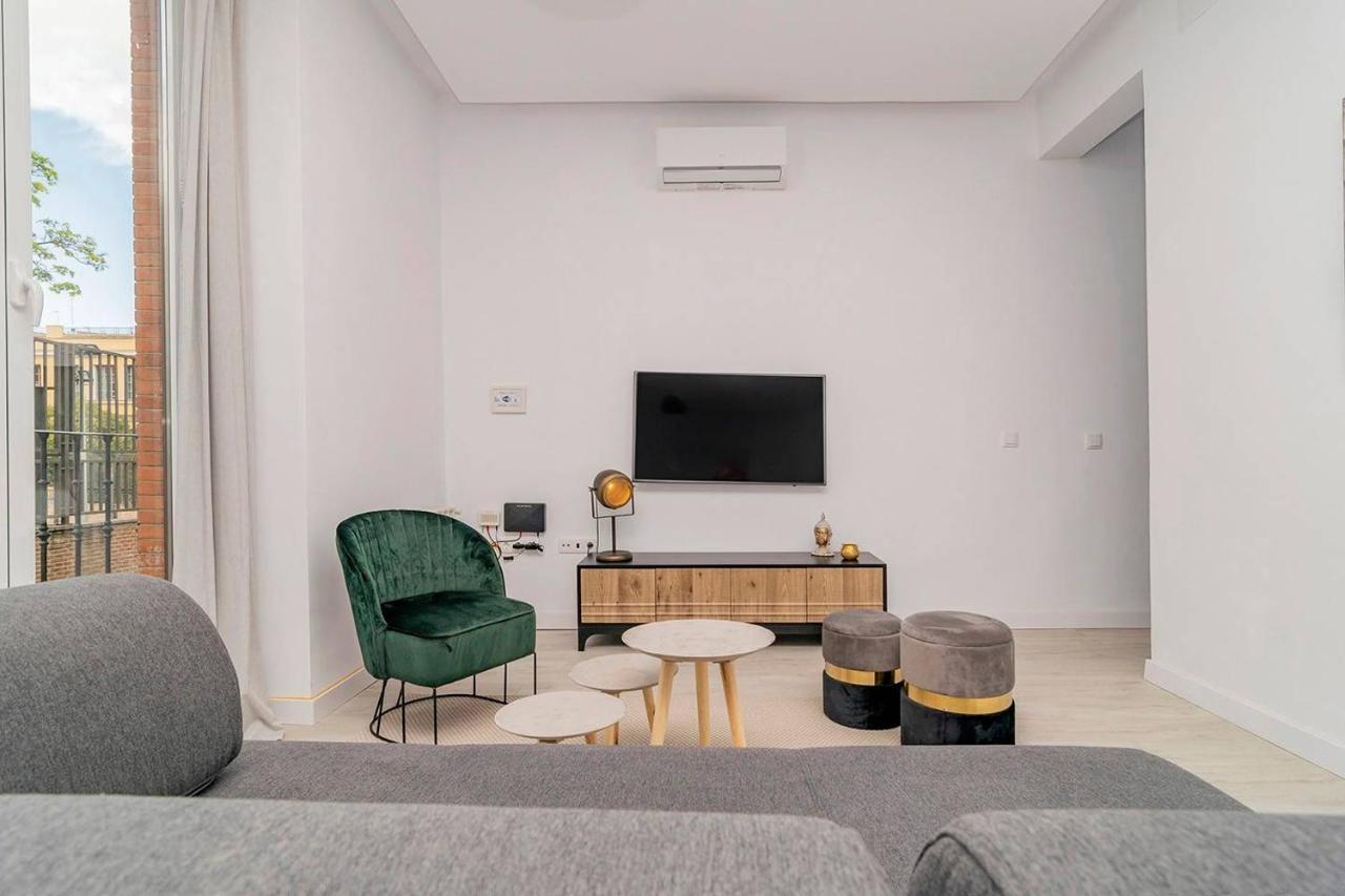 Apartment With Balconies In La Latina By Batuecas مدريد المظهر الخارجي الصورة