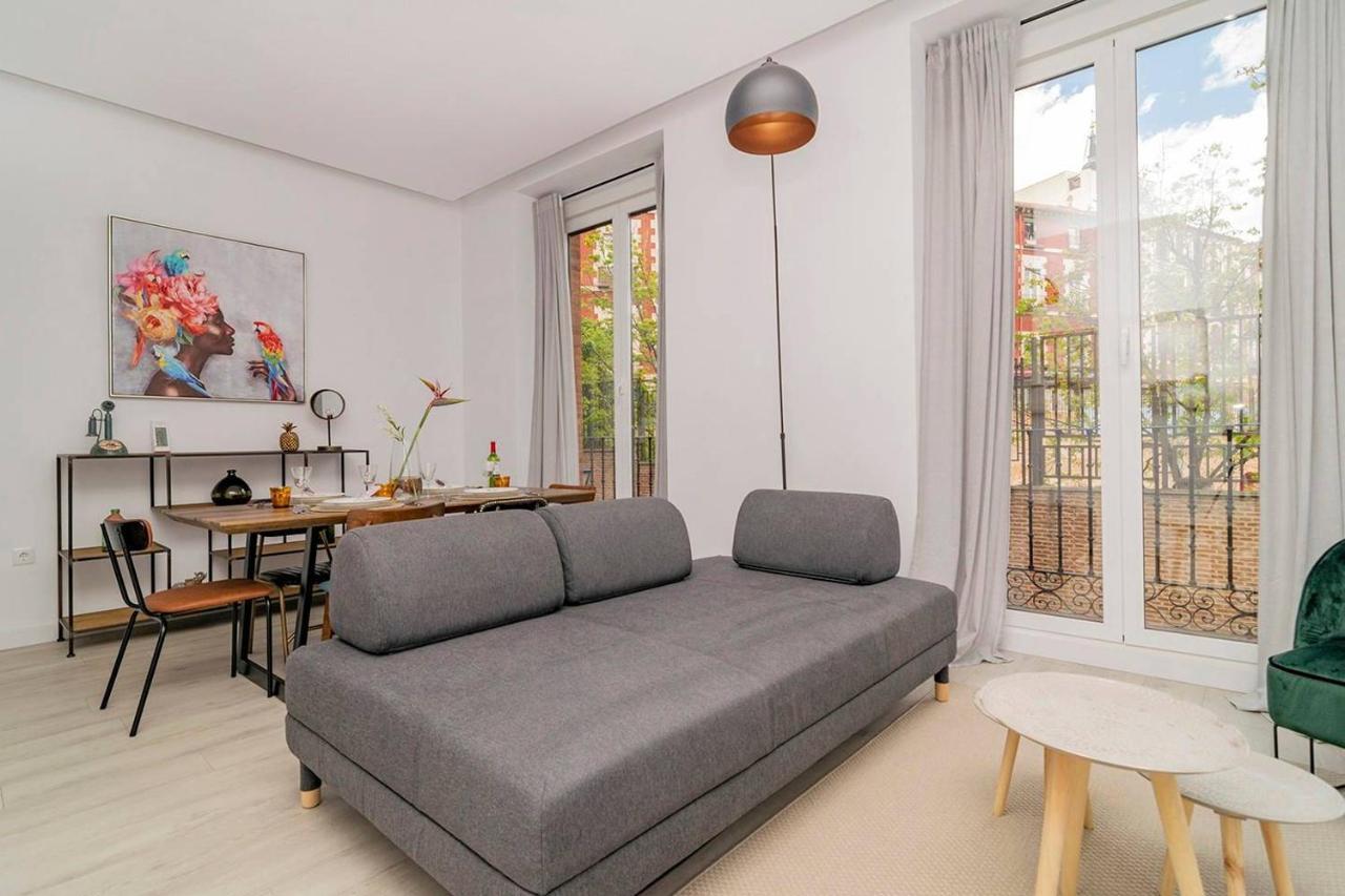 Apartment With Balconies In La Latina By Batuecas مدريد المظهر الخارجي الصورة